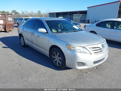 TOYOTA CAMRY 2011