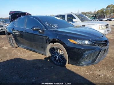 TOYOTA CAMRY 2024