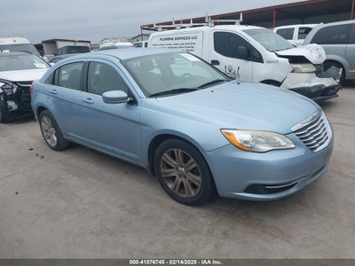 CHRYSLER 200 2012