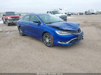 CHRYSLER 200 2015