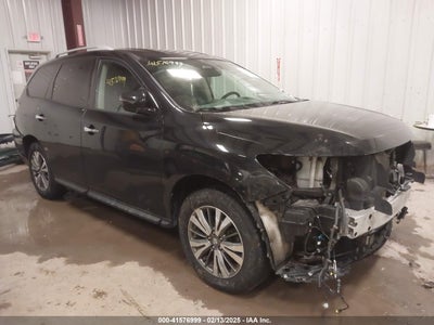 NISSAN PATHFINDER 2019