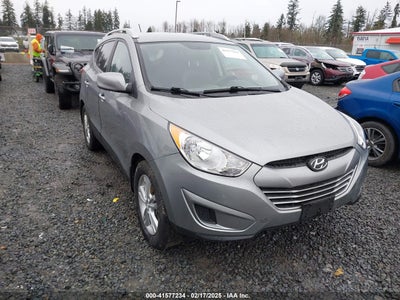 HYUNDAI TUCSON 2011
