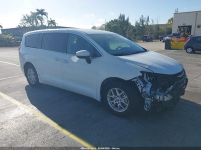 CHRYSLER VOYAGER 2022