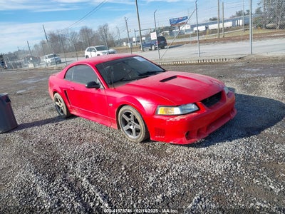 FORD MUSTANG 2000
