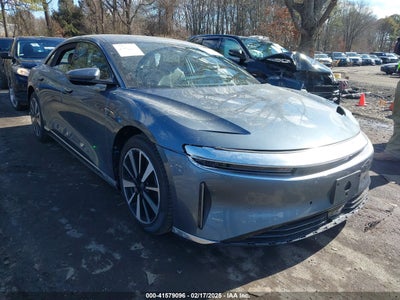 LUCID AIR 2025