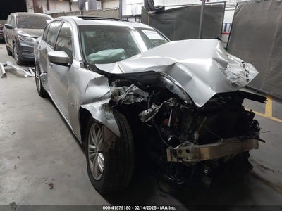 INFINITI Q40 2015