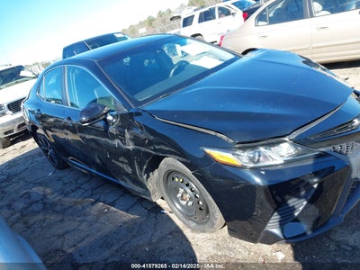 TOYOTA CAMRY 2019