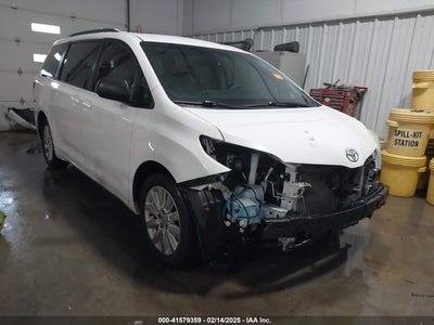 TOYOTA SIENNA 2015