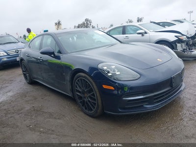 PORSCHE PANAMERA 2019