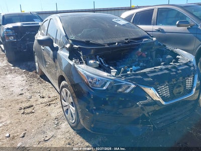 NISSAN VERSA 2020