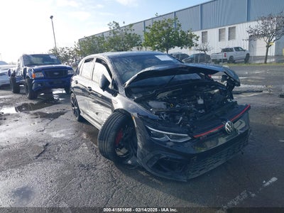 VOLKSWAGEN GOLF GTI 2024
