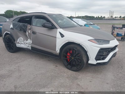 LAMBORGHINI URUS 2019