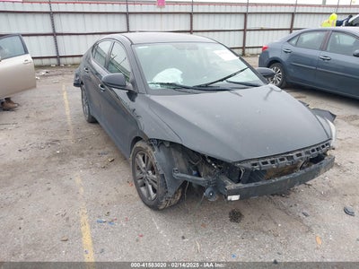 HYUNDAI ELANTRA 2017