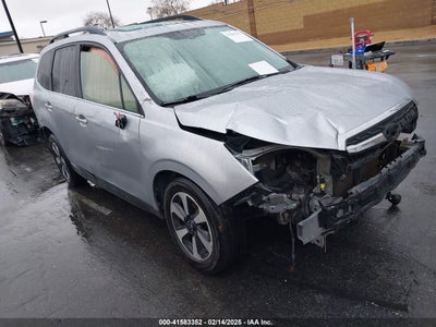 SUBARU FORESTER 2017