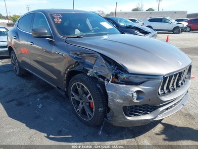 MASERATI LEVANTE 2021