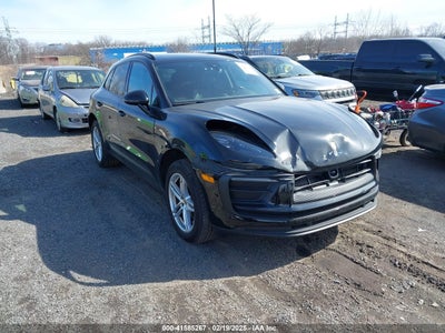 PORSCHE MACAN 2023