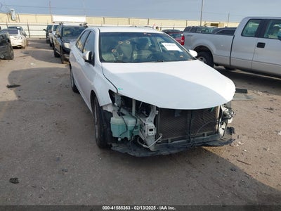 TOYOTA CAMRY 2015