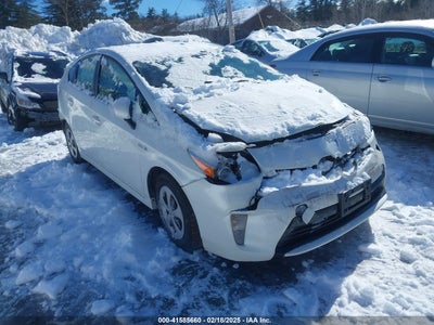 TOYOTA PRIUS 2015