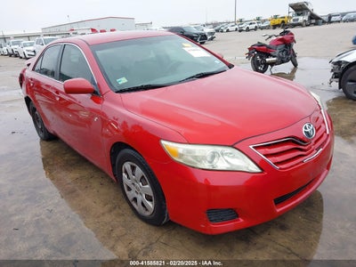 TOYOTA CAMRY 2011
