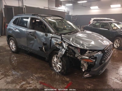 TOYOTA COROLLA CROSS 2024