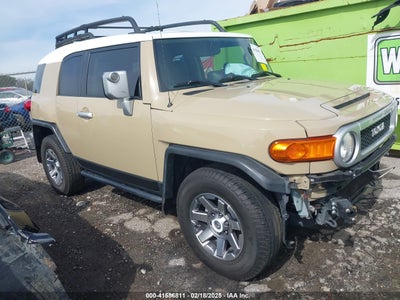 TOYOTA FJ CRUISER 2014