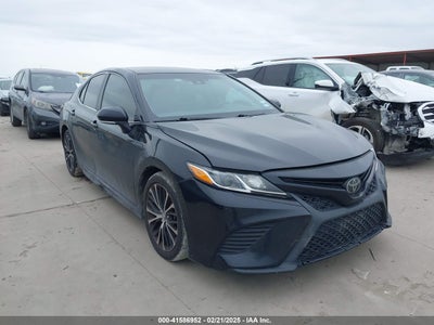 TOYOTA CAMRY 2018