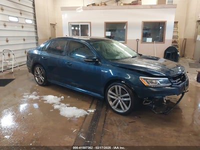 VOLKSWAGEN PASSAT 2018