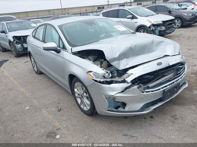 FORD FUSION HYBRID 2019