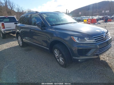 VOLKSWAGEN TOUAREG 2016