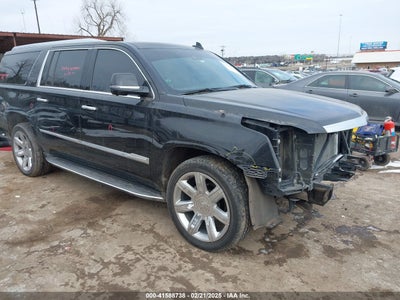 CADILLAC ESCALADE ESV 2018