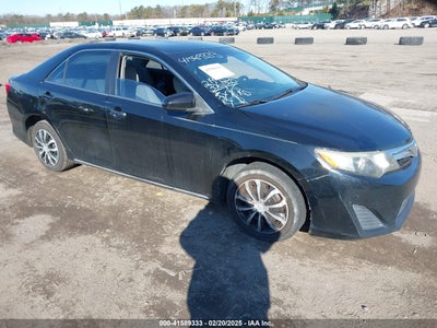 TOYOTA CAMRY 2012