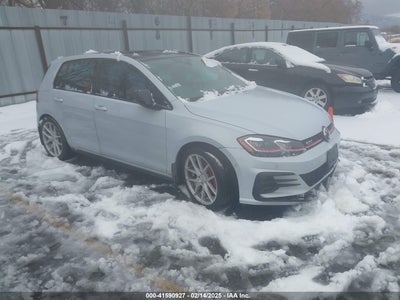 VOLKSWAGEN GOLF GTI 2019