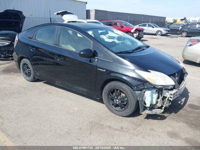 TOYOTA PRIUS 2013
