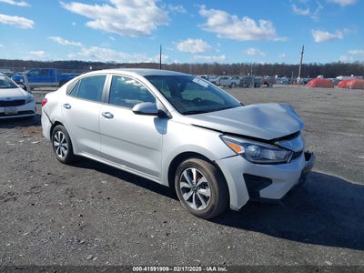 KIA RIO 2023