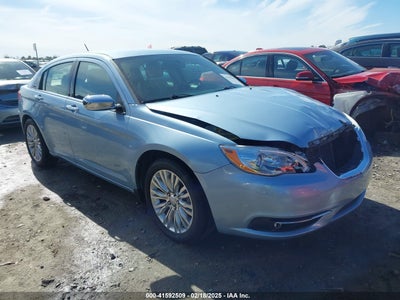 CHRYSLER 200 2012