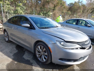 CHRYSLER 200 2015