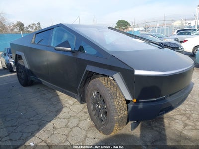 TESLA CYBERTRUCK 2024