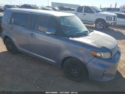 SCION XB 2012