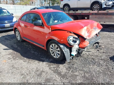 VOLKSWAGEN BEETLE 2017