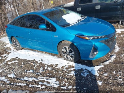 TOYOTA PRIUS PRIME 2018