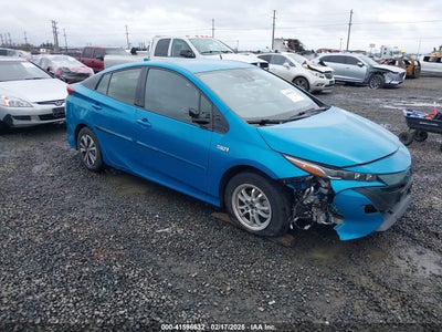 TOYOTA PRIUS PRIME 2017