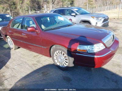 LINCOLN TOWN CAR 2003