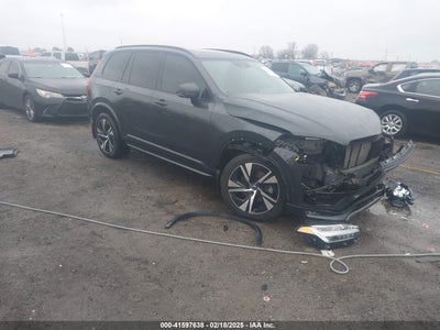 VOLVO XC90 2021