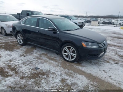 VOLKSWAGEN PASSAT 2015