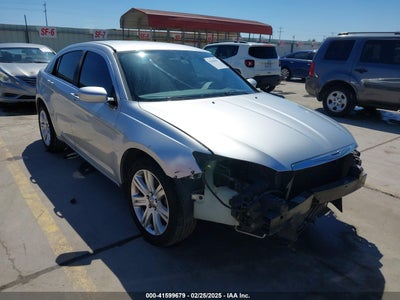 CHRYSLER 200 2012