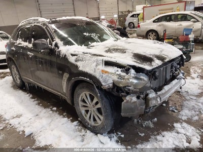 INFINITI QX70 2014