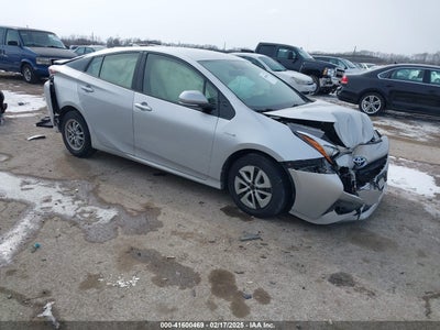TOYOTA PRIUS 2016