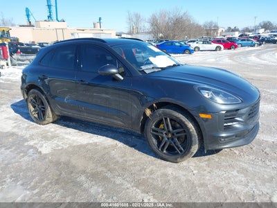 PORSCHE MACAN 2021