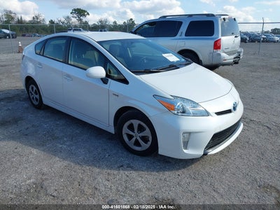 TOYOTA PRIUS 2013