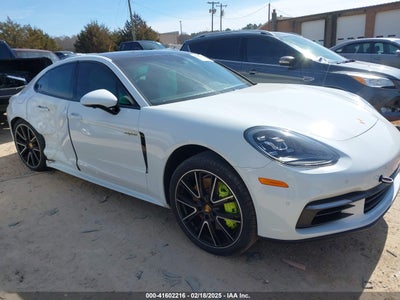 PORSCHE PANAMERA E-HYBRID 2018